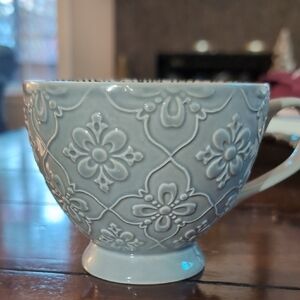 Signature Gray Embossed Floral Teacup